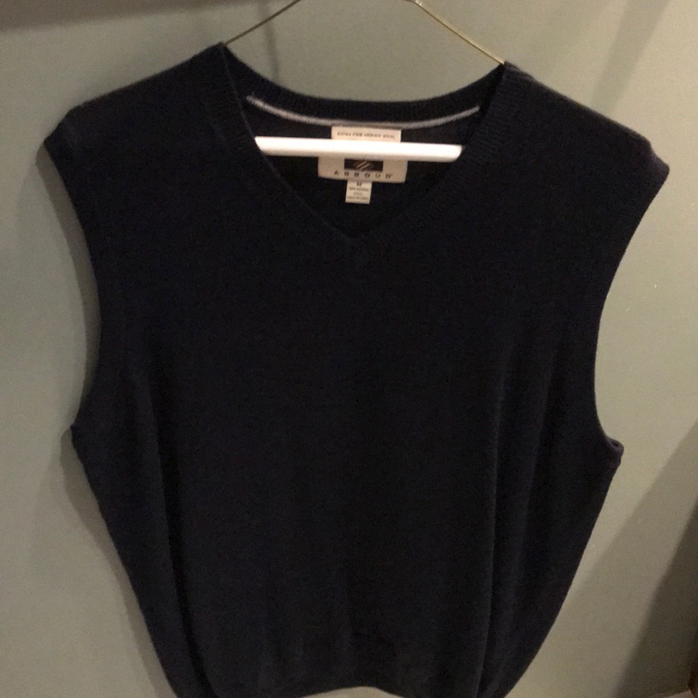 Never worn! Wool! Nice